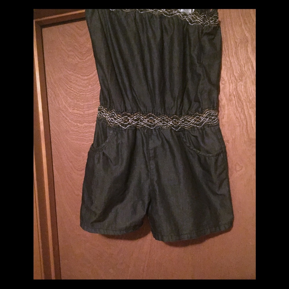 Short romper
